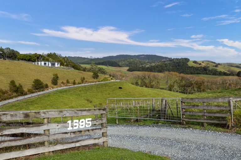 Photo of property in 1695 Kaipara Hills Road, Kaipara Flats, Warkworth, 0984