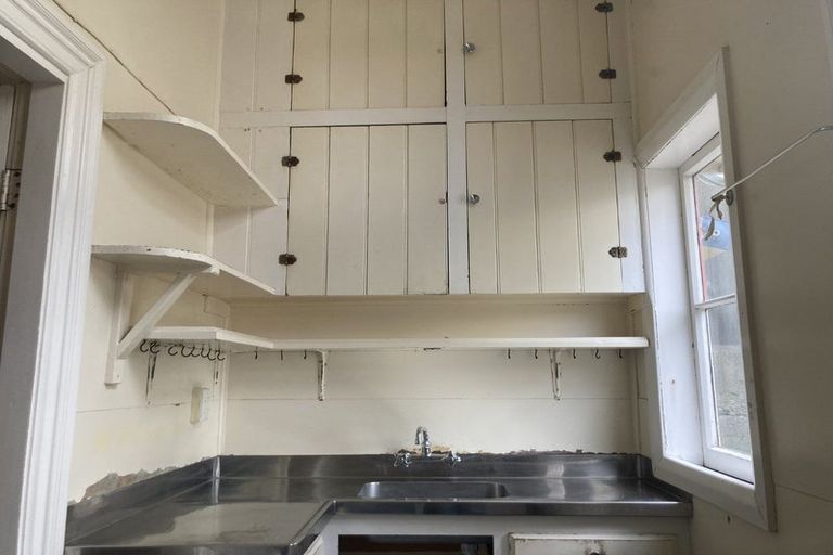 Photo of property in 68 Thompson Street, Mount Cook, Wellington, 6011