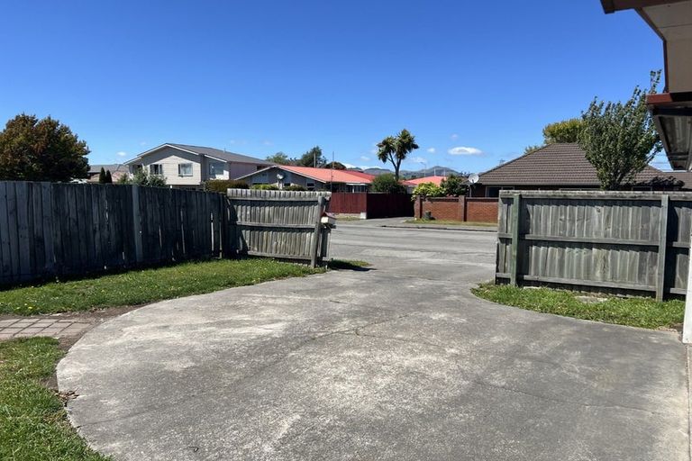 Photo of property in 1/42 Lyndon Street, Riccarton, Christchurch, 8041