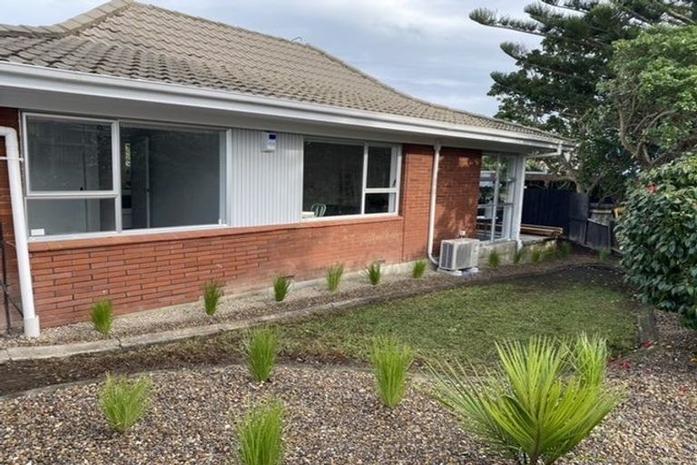 Photo of property in 2/551a Weymouth Road, Weymouth, Auckland, 2103