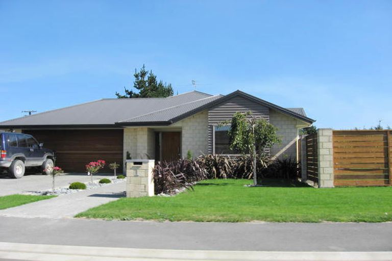 Photo of property in 1 Fleming Drive, Leeston, 7632