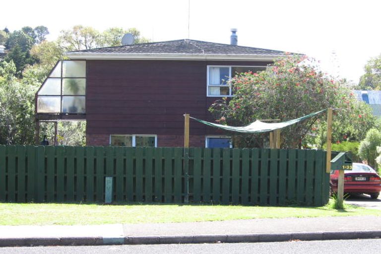 Photo of property in 1/33 Awaruku Road, Torbay, Auckland, 0630