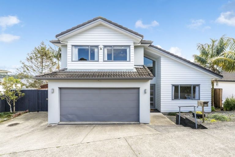 Photo of property in 22 Gala Place, Henderson, Auckland, 0612