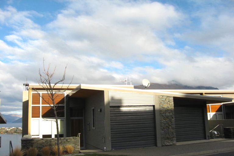 Photo of property in 1/21 Earnslaw Terrace, Queenstown, 9300