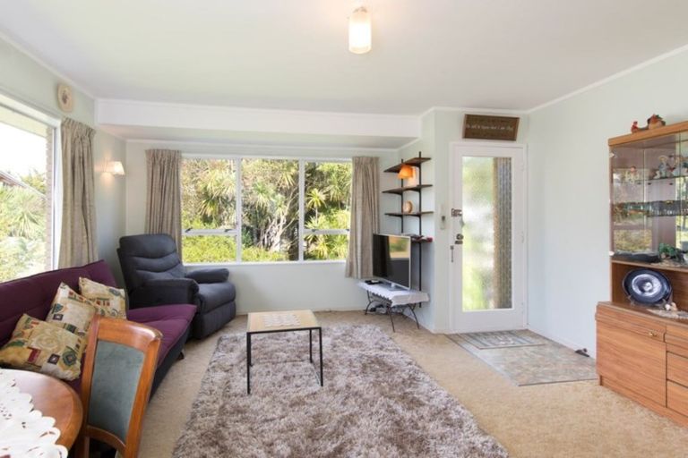 Photo of property in 16c Karaka Street, Otaki Beach, Otaki, 5512