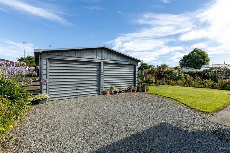Photo of property in 26 Rhodes Street, Waimate, 7924