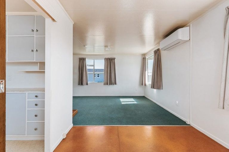 Photo of property in 12 Rangataua Street, Welcome Bay, Tauranga, 3112