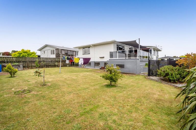 Photo of property in 47 Nevada Drive, Merrilands, New Plymouth, 4312