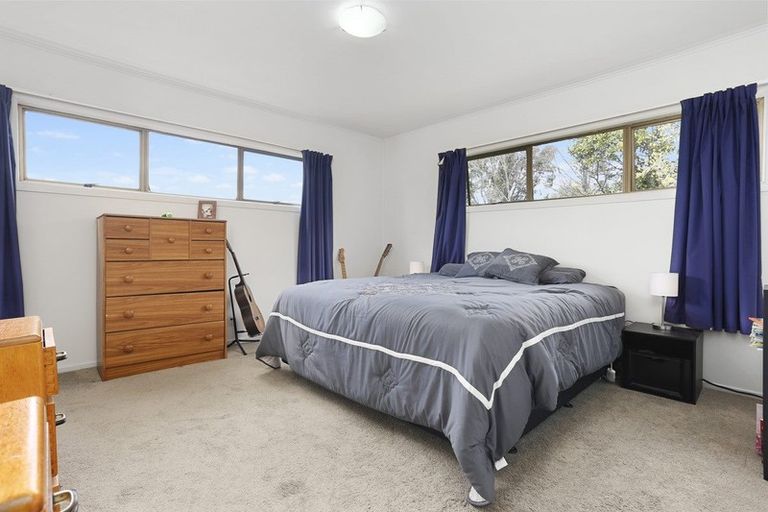 Photo of property in 36 Lingham Crescent, Torbay, Auckland, 0630