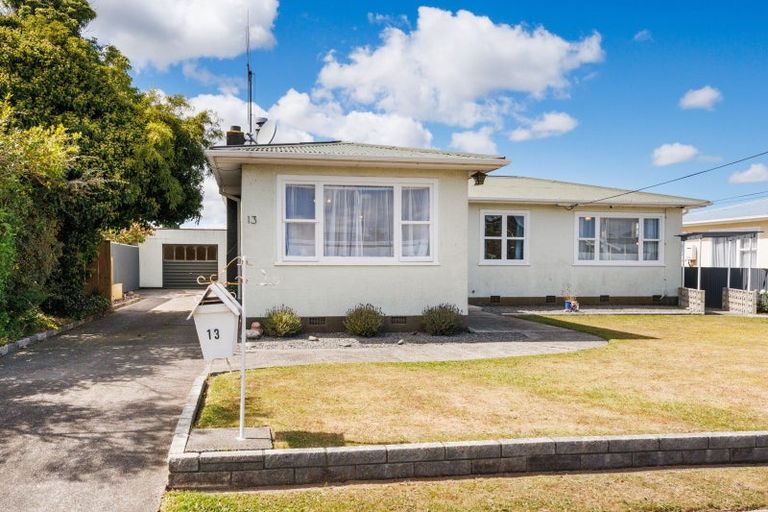 Photo of property in 13 Cobham Way, Feilding, 4702