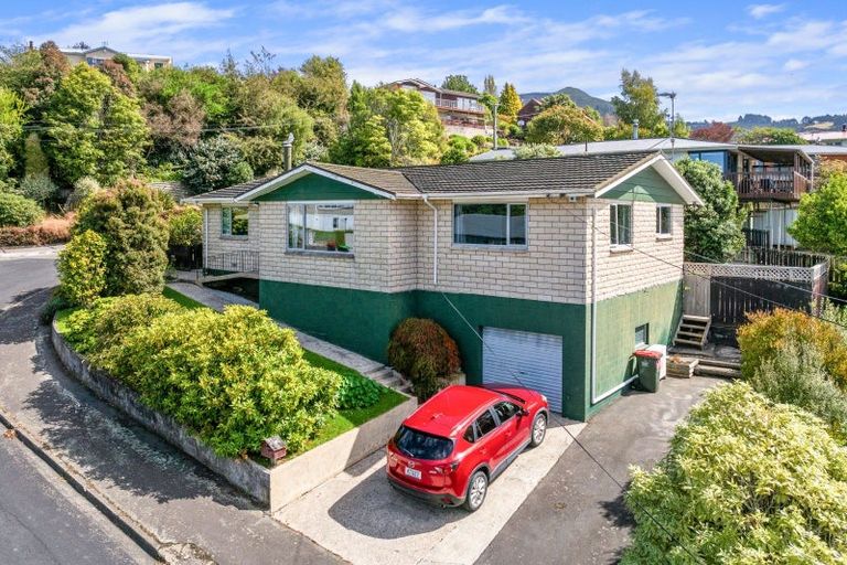 Photo of property in 4 Springdon Avenue, Sawyers Bay, Port Chalmers, 9023