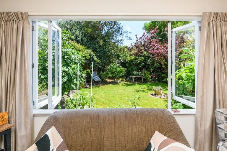 Photo of property in 518 Ruahine Street, Hokowhitu, Palmerston North, 4410