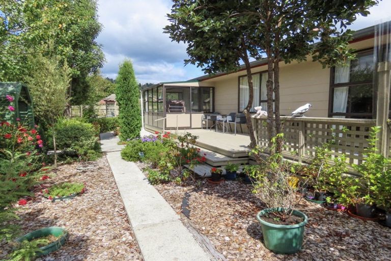 Photo of property in 14 Andersen Street, Reefton, 7830