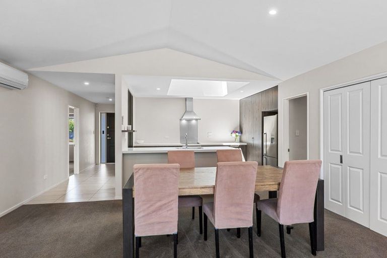 Photo of property in 38 Bradwell Crescent, Halswell, Christchurch, 8025