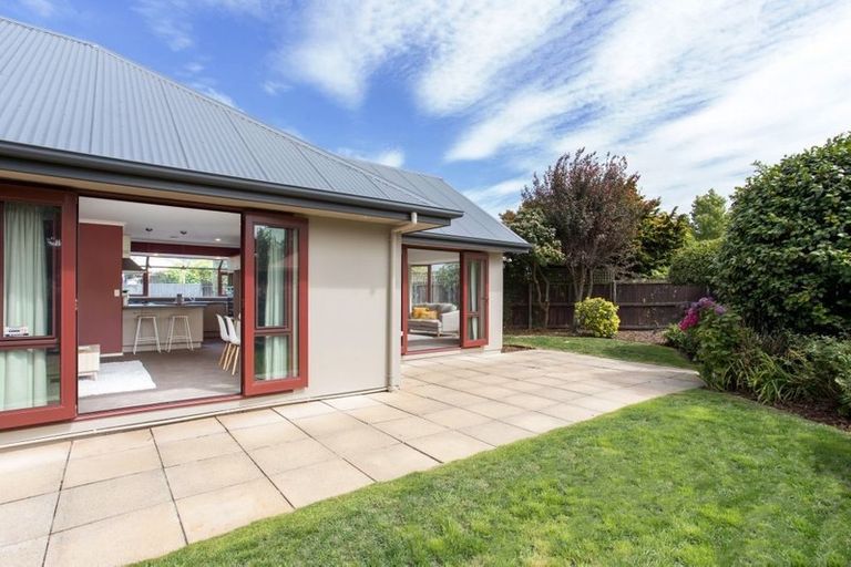 Photo of property in 16a Ambleside Drive, Burnside, Christchurch, 8053