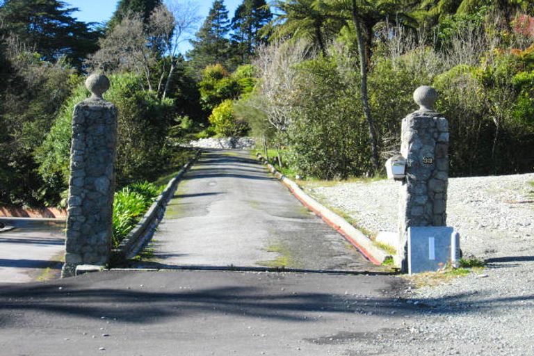 Photo of property in 33 Joyce Crescent, Greymouth, 7805