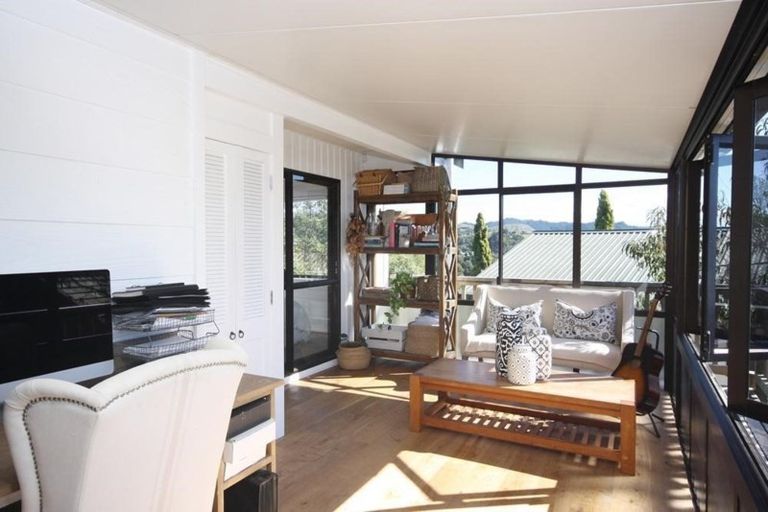 Photo of property in 130 Tirohanga Drive, Whangamata, 3620