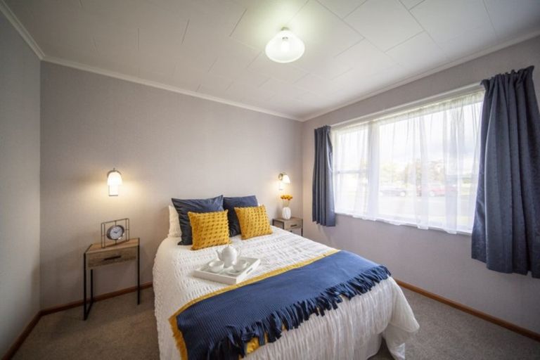 Photo of property in 14 Barnett Place, Pirimai, Napier, 4112