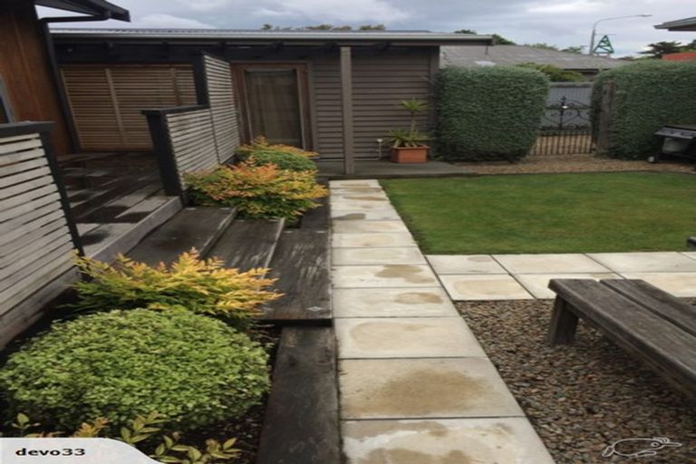 Photo of property in 220 Riccarton Road, Riccarton, Christchurch, 8041