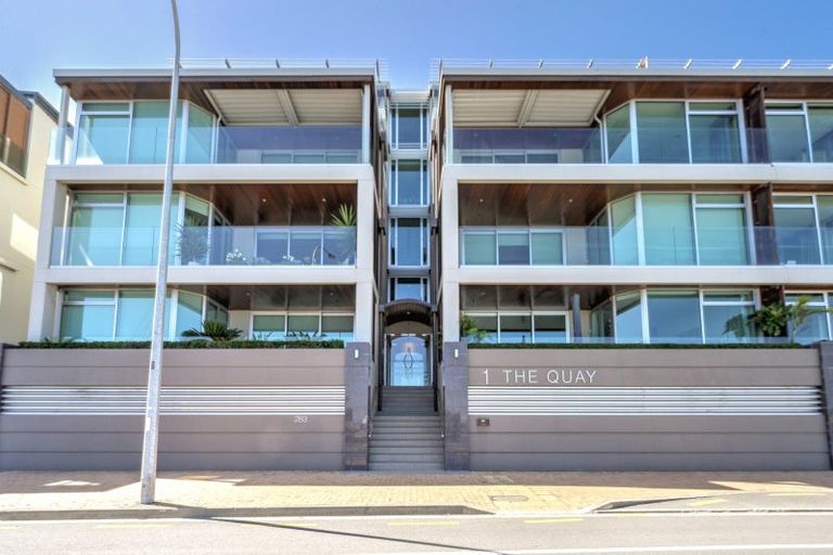 Photo of property in Quay Apartments, 101/283 Wakefield Quay, Stepneyville, Nelson, 7010