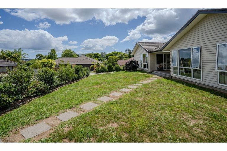 Photo of property in 32 Aranga Road, Kerikeri, 0230