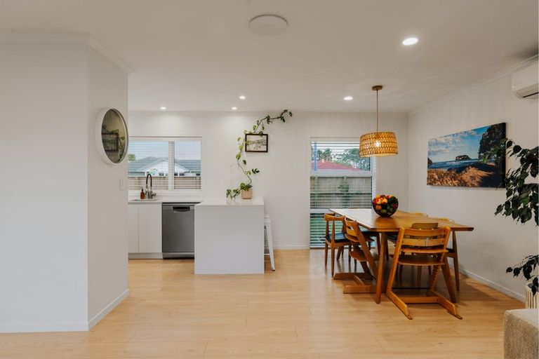 Photo of property in 85 Gravatt Road, Papamoa Beach, Papamoa, 3118