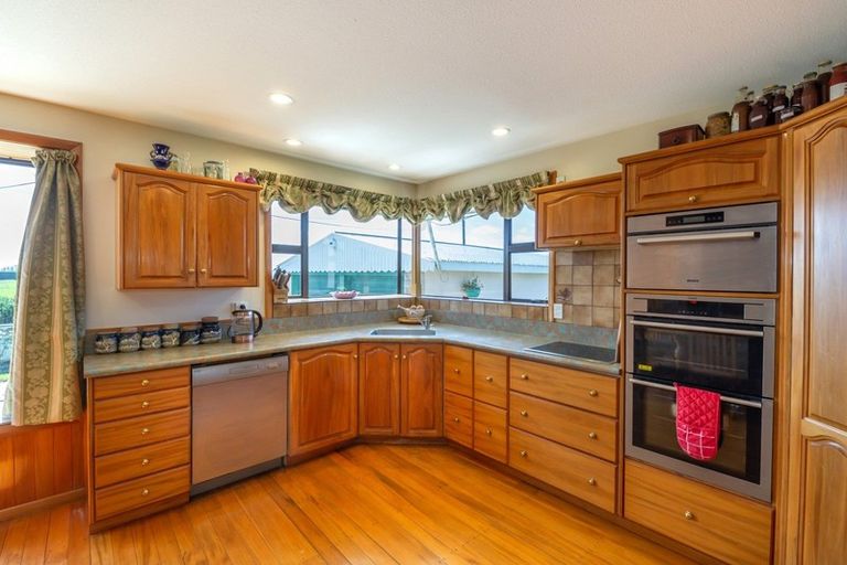 Photo of property in 383 Coutts Island Road, Coutts Island, Belfast, 7670