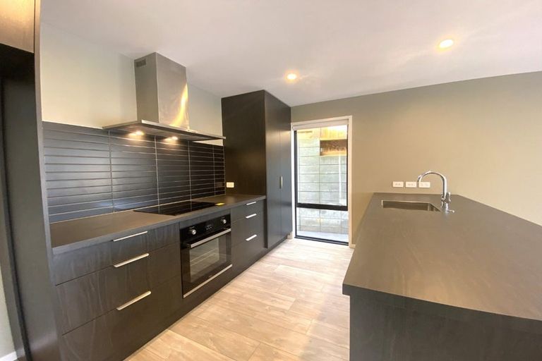 Photo of property in 277 Tukapa Street, Hurdon, New Plymouth, 4310