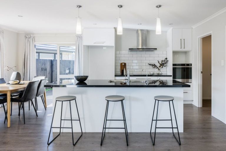 Photo of property in 104 Te Manatu Drive, Huntington, Hamilton, 3210