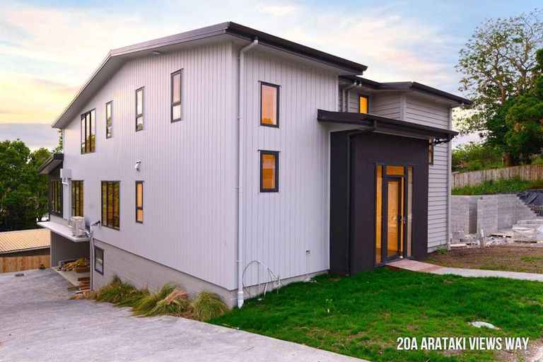Photo of property in 20a Arataki Views Way, Glen Eden, Auckland, 0602