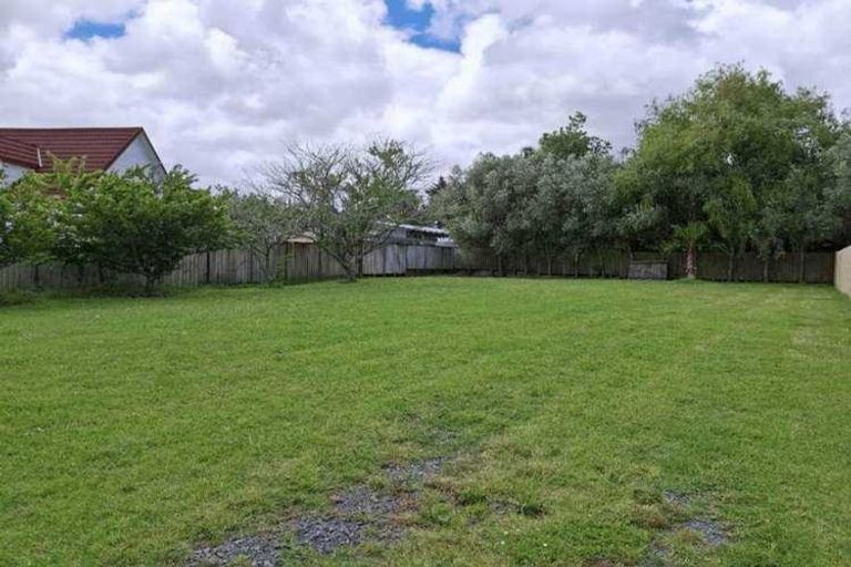 Photo of property in 3 Cambridge Road, Riverhead, 0820