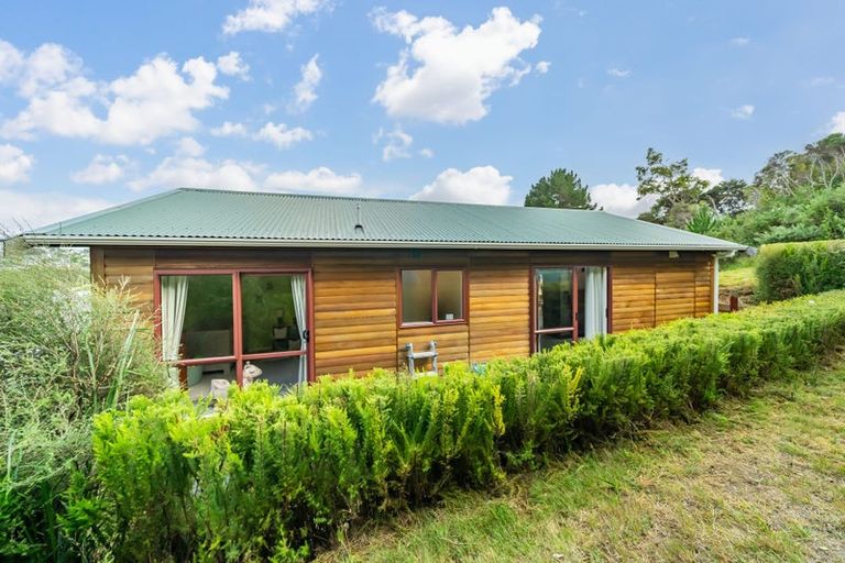 Photo of property in 26 Omapere Street, Waitangirua, Porirua, 5024