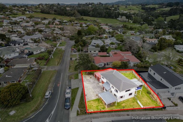 Photo of property in 3 Wallace Road, Ranui, Auckland, 0612