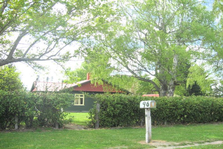 Photo of property in 96 High Street, Oxford, 7430