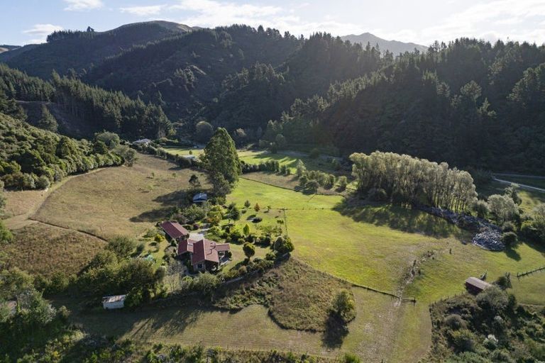 Photo of property in 504 Riwaka-sandy Bay Road, Kaiteriteri, Motueka, 7197