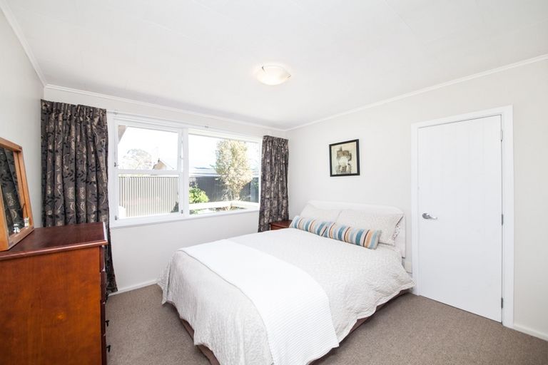 Photo of property in 75 Long Melford Road, Awapuni, Palmerston North, 4412