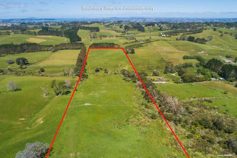 Photo of property in 141 Amreins Road, Taupaki, Henderson, 0782