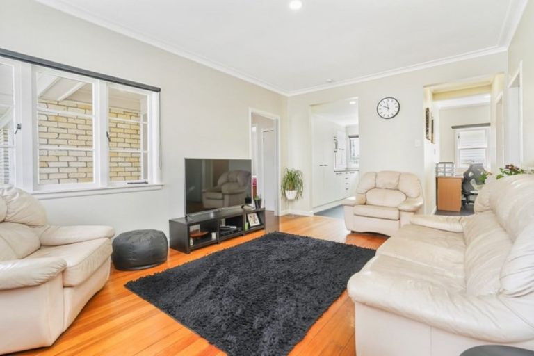 Photo of property in 65 Rimu Street, Maeroa, Hamilton, 3200