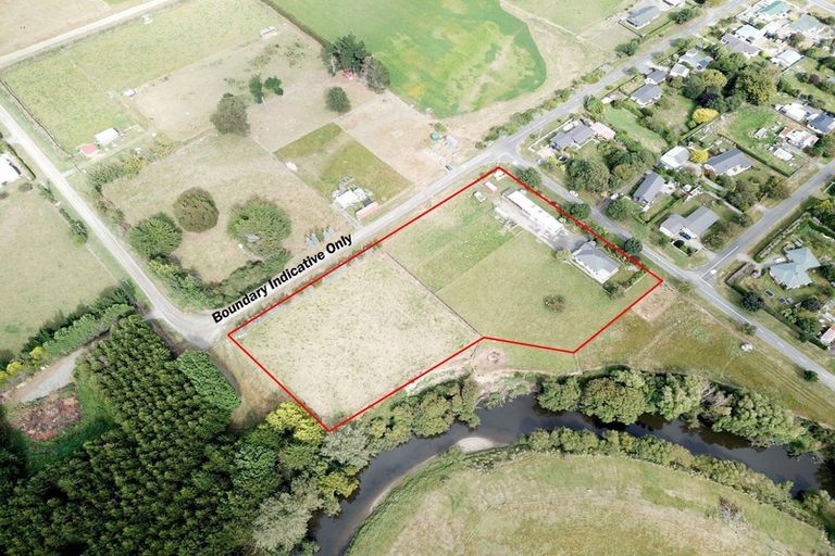 Photo of property in 75 Largs Street, Wallacetown, 9816