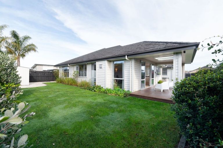 Photo of property in 64 Roy Hilton Drive, Flagstaff, Hamilton, 3210