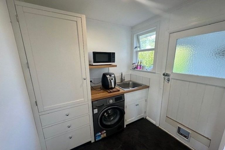 Photo of property in 153 Williams Street, Cambridge, 3434