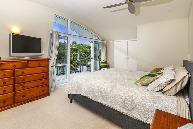 Photo of property in 29 Korotaha Terrace, Rothesay Bay, Auckland, 0630