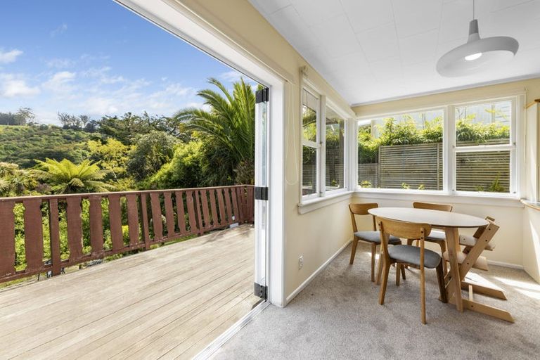 Photo of property in 24 Downes Road, Roseneath, Port Chalmers, 9023