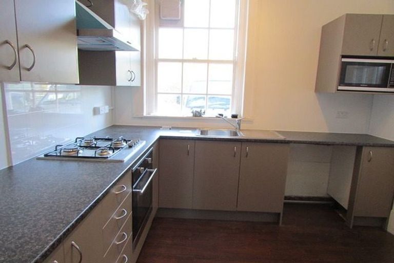 Photo of property in Fire Station Apartments, 54 Northland Road, Northland, Wellington, 6012