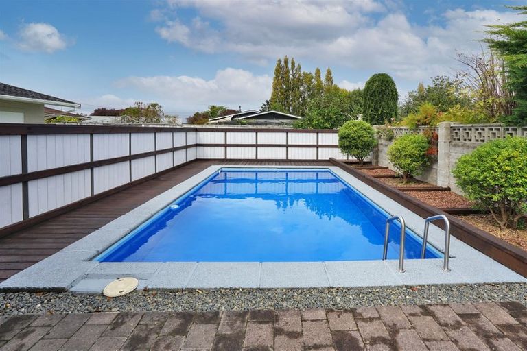 Photo of property in 3 Norma Place, Riverlea, Hamilton, 3216