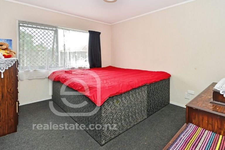 Photo of property in 2/10 Airfield Road, Takanini, 2112