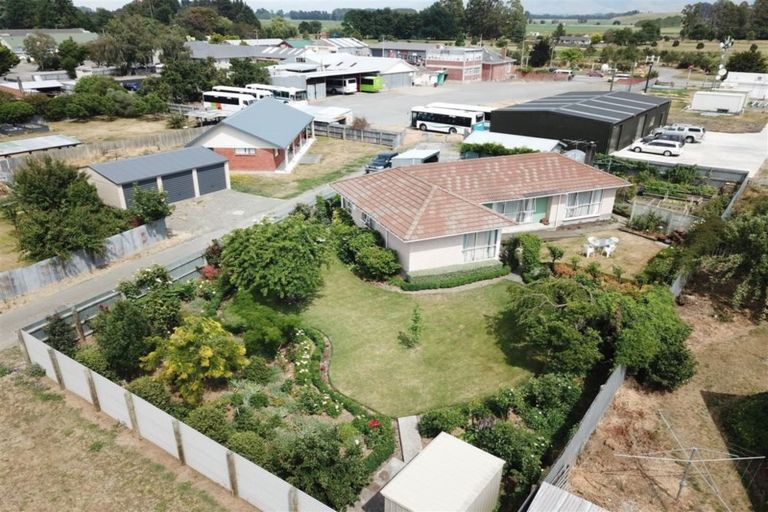 Photo of property in 21 Montrose Avenue, Culverden, 7392