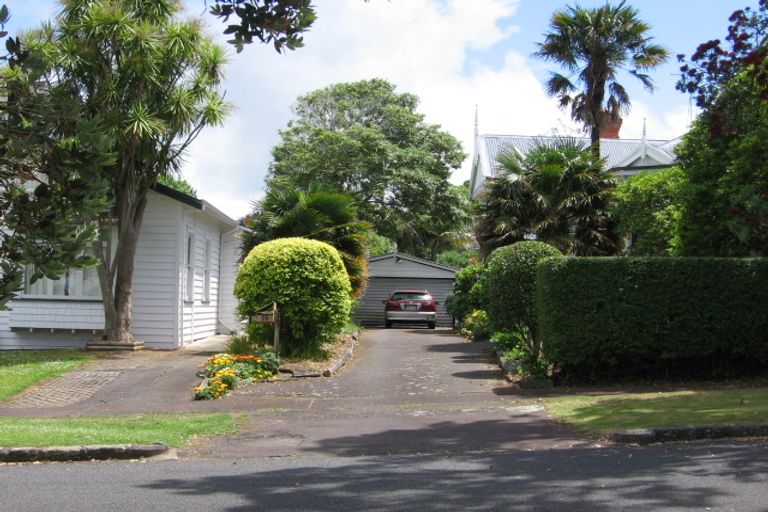 Photo of property in 16 Gladwin Road, Epsom, Auckland, 1023