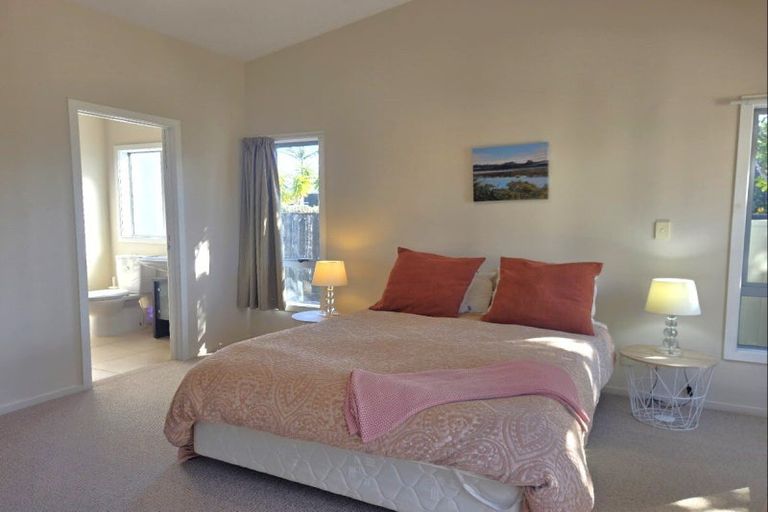 Photo of property in 143 The Fairway, Matarangi, Whitianga, 3592