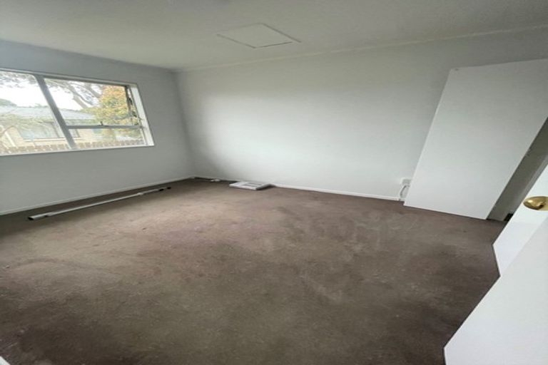 Photo of property in 2/109 Pigeon Mountain Road, Half Moon Bay, Auckland, 2012